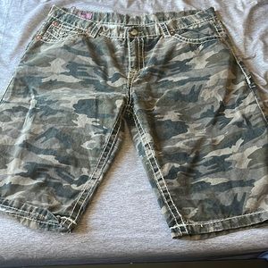 true religion shorts/jorts